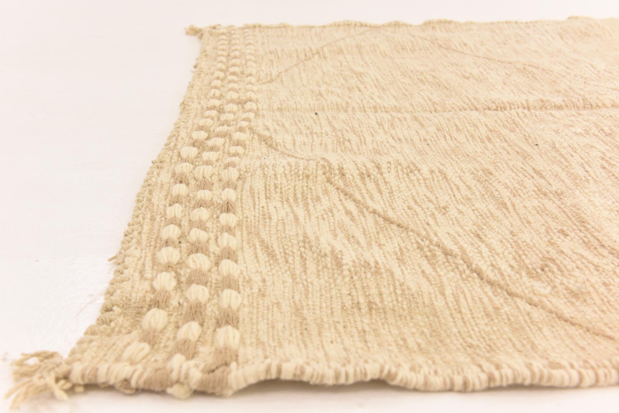 5' 4 x 8' 5 Hand Knotted Moroccan Wool Rug