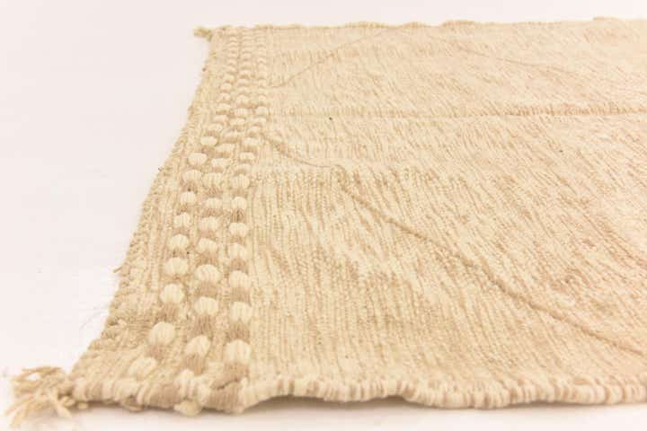 5' 4 x 8' 5 Hand Knotted Moroccan Wool Rug