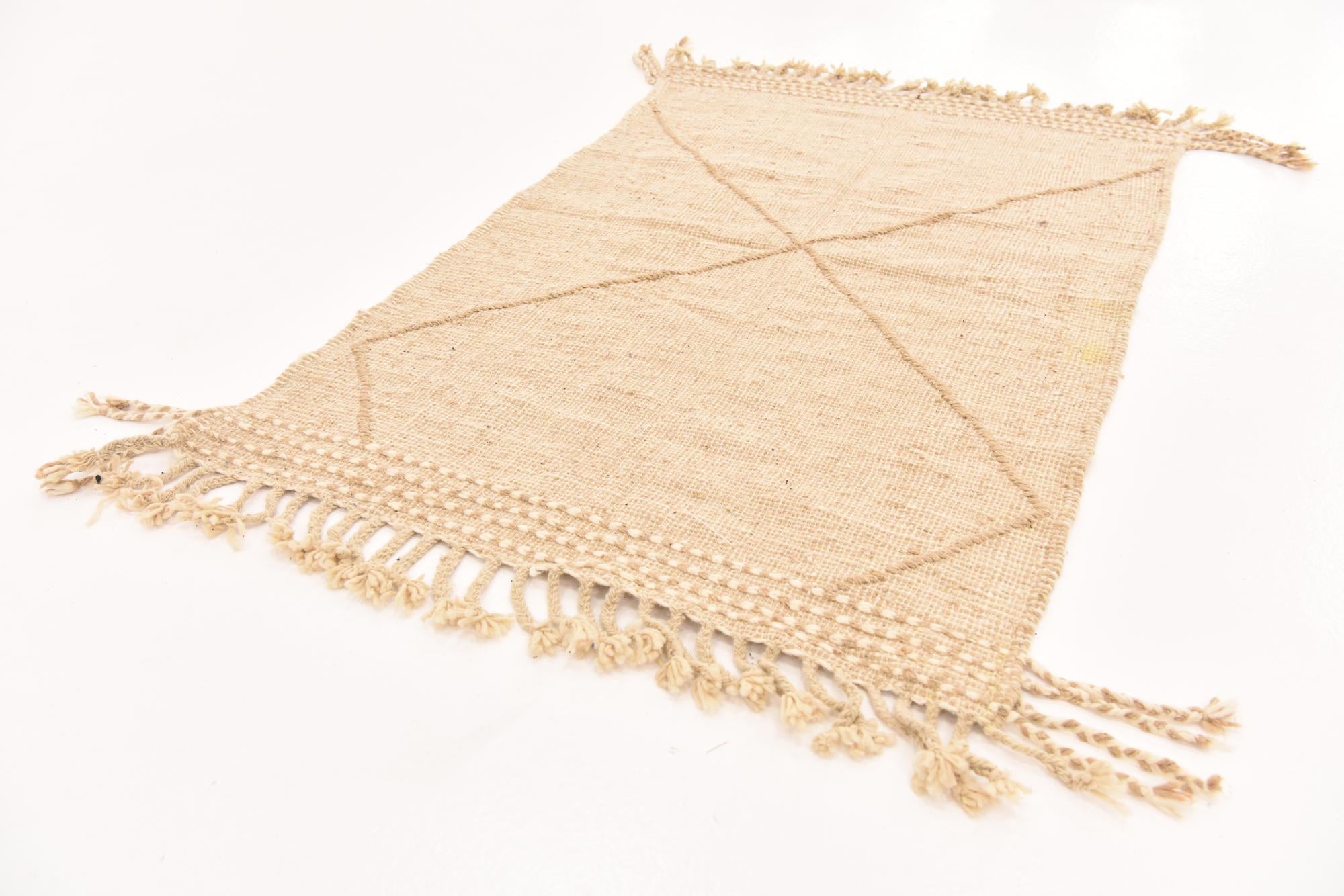 3' 1 x 4' 11 Hand Knotted Moroccan Wool Rug