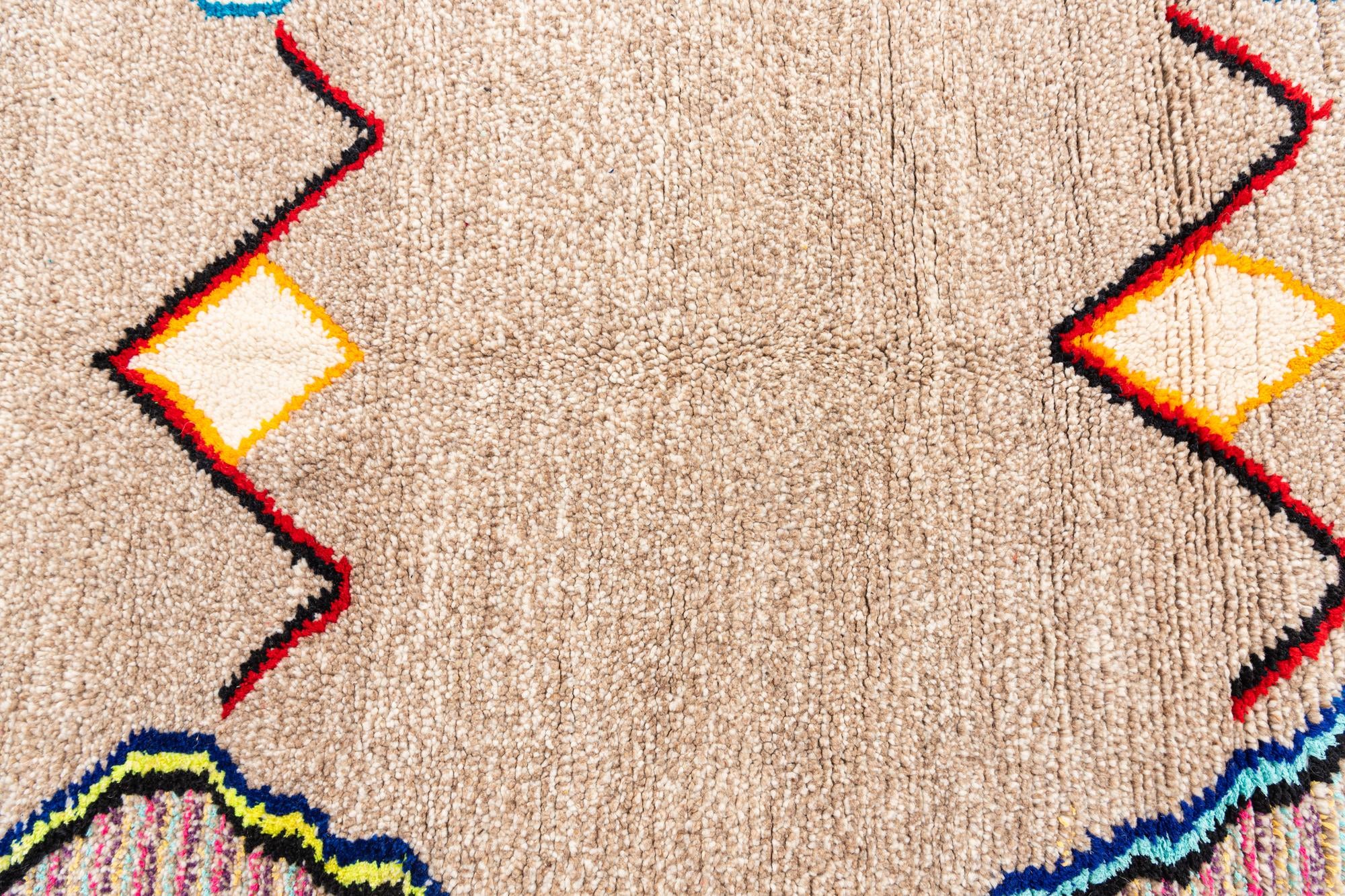 5' 7 x 8' 5 Hand Knotted Moroccan Wool Rug