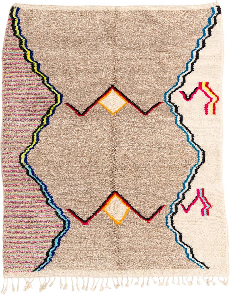Detail image of 5' 7 x 8' 5 Hand Knotted Moroccan Wool Rug