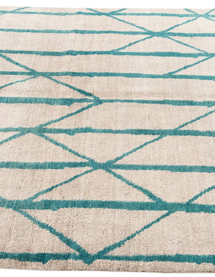 Detail image of 5' 7 x 7' 9  Hand Knotted Moroccan Wool Rug
