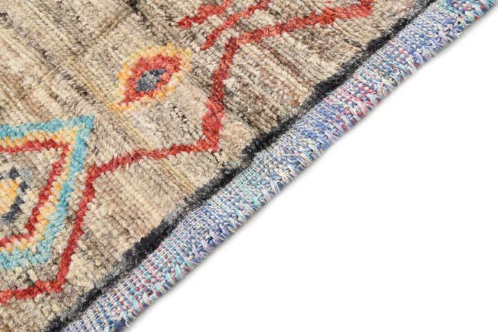 5' 1 x 7' 5 Hand Knotted Moroccan Wool Rug