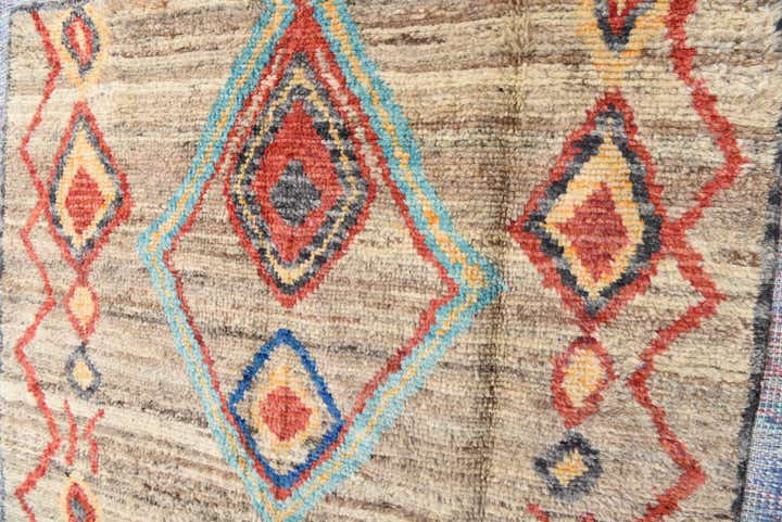 5' 1 x 7' 5 Hand Knotted Moroccan Wool Rug