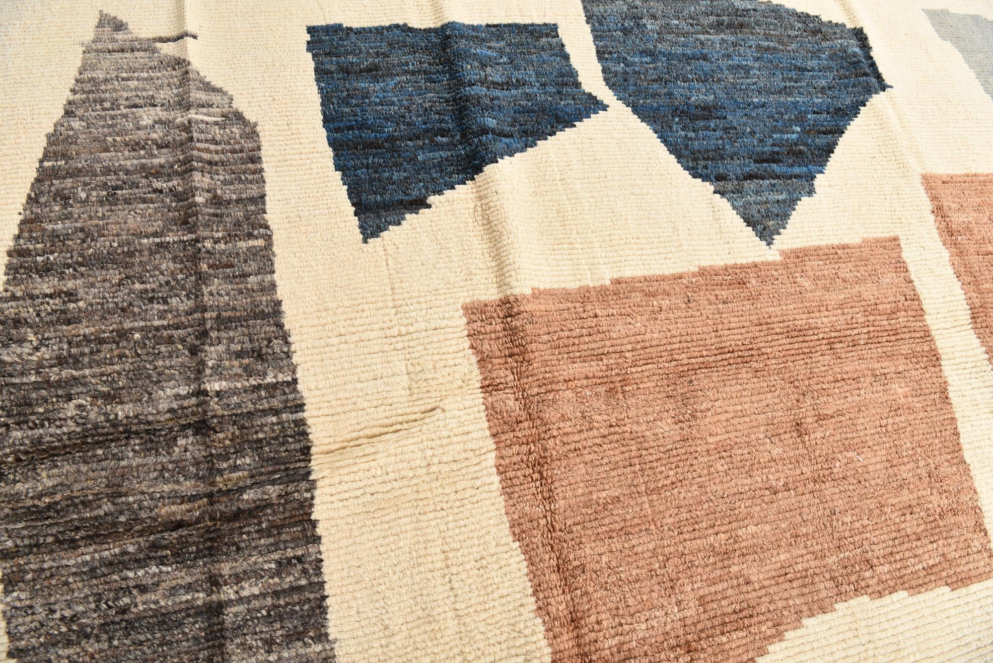 10' 2 x 14' 2 Hand Knotted Moroccan Wool Rug