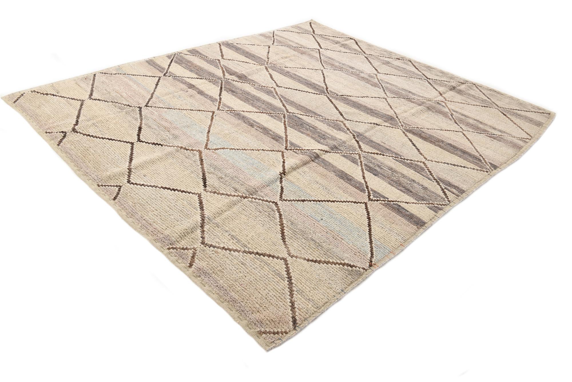 8' 1 x 9' 5 Hand Knotted Moroccan Wool Rug