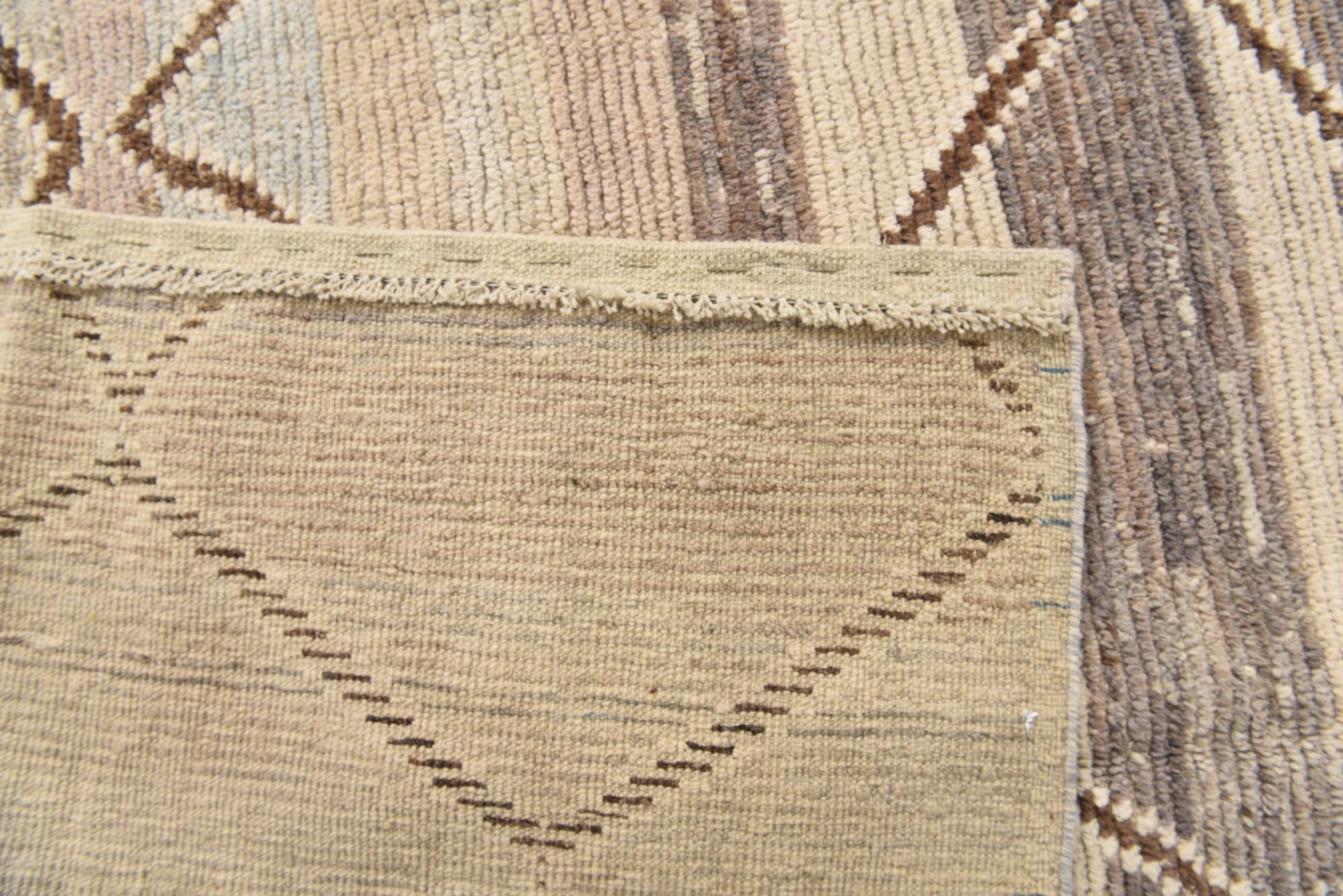 8' 1 x 9' 5 Hand Knotted Moroccan Wool Rug