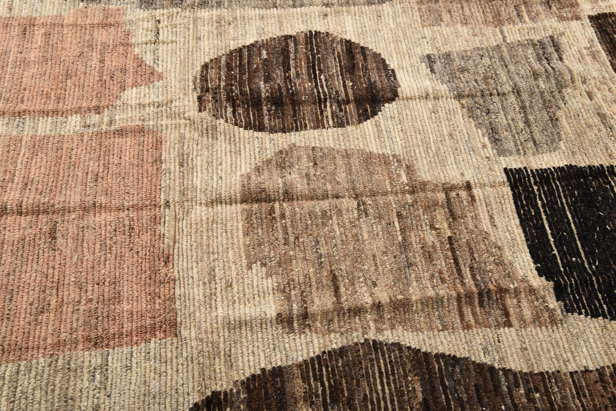 6' x 9' 8 Hand Knotted Moroccan Wool Rug