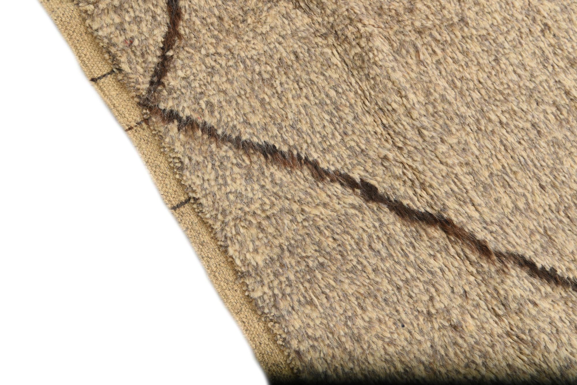5' 10 x 8' 4 Hand Knotted Moroccan Wool Rug