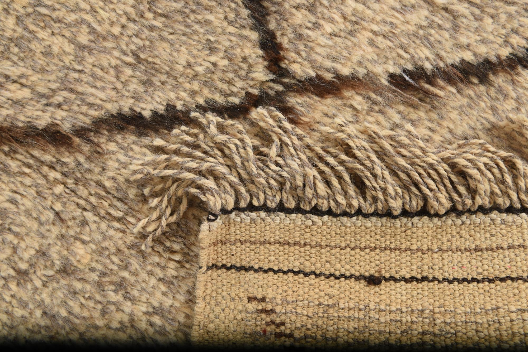 5' 10 x 8' 4 Hand Knotted Moroccan Wool Rug