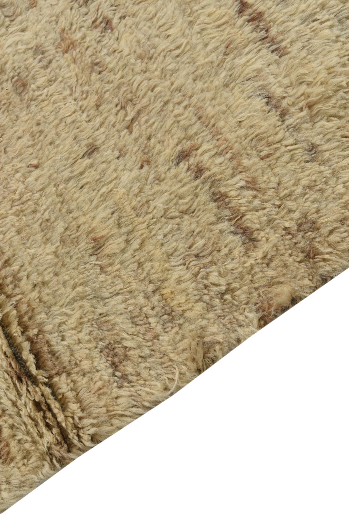 5' 5 x 8' 3 Hand Knotted Moroccan Wool Rug