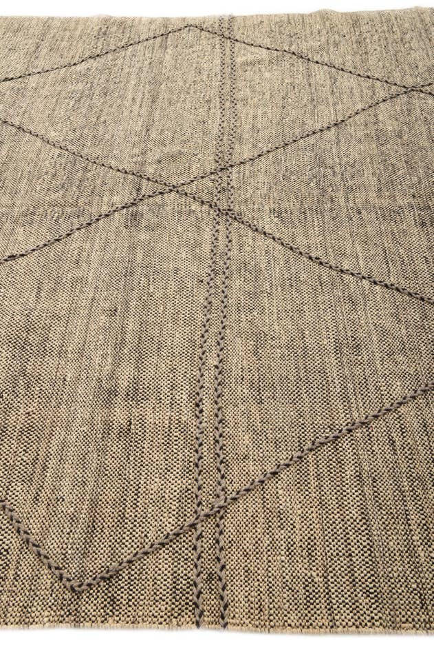 Detail image of 7' 3 x 9' 7 Hand Knotted Moroccan Wool Rug