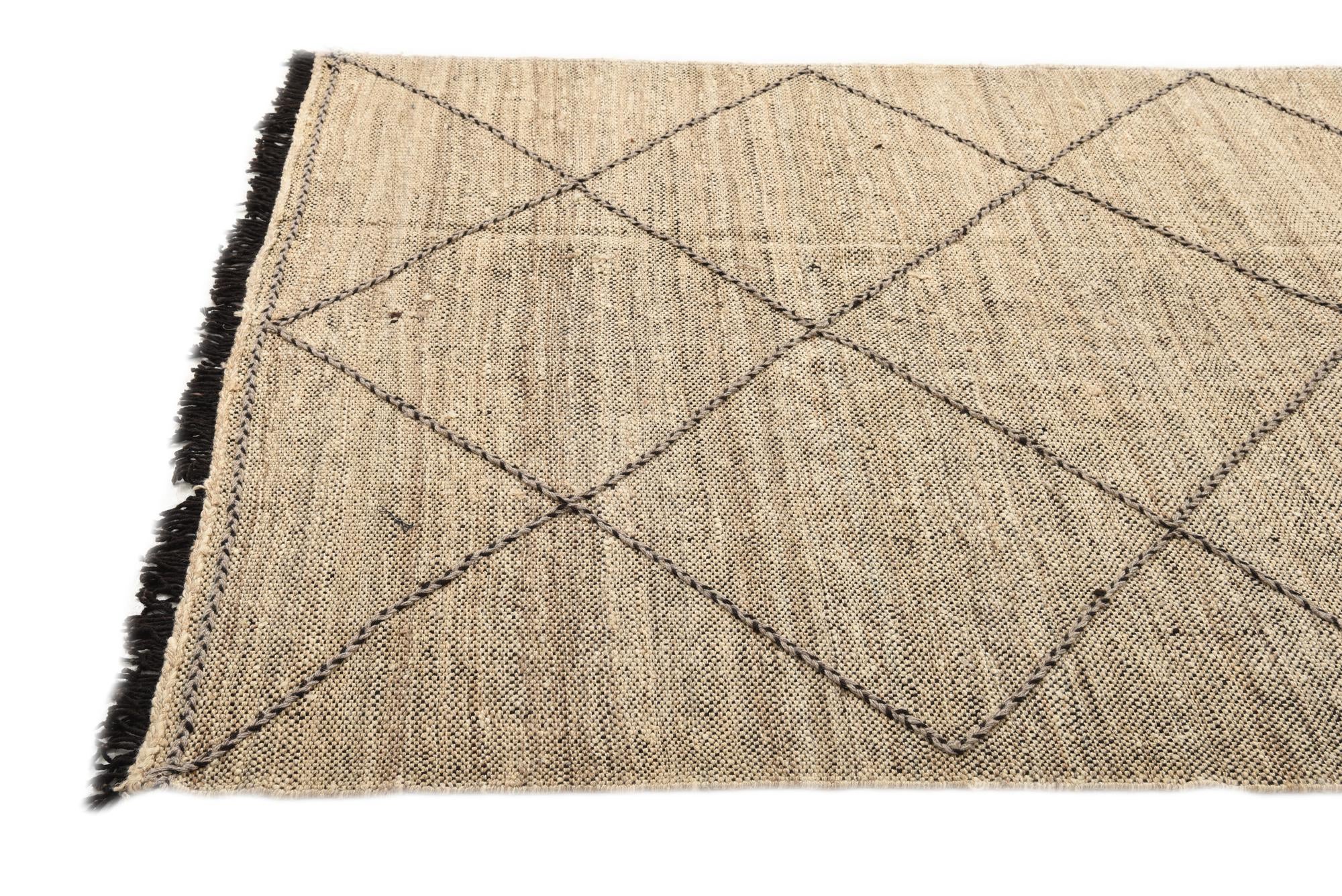 5' 9 x 8' 2 Hand Knotted Moroccan Wool Rug
