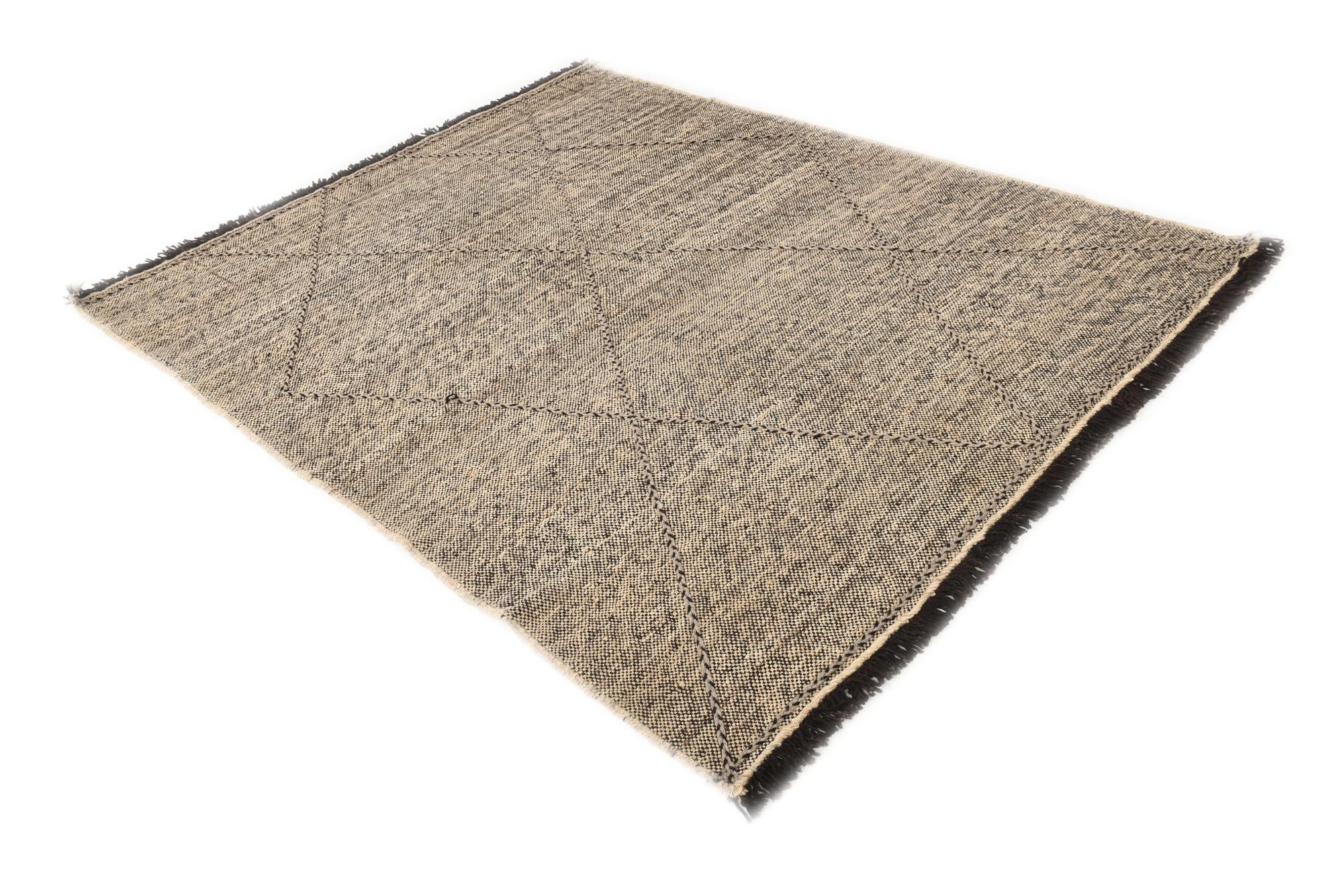 6' 1 x 7' 6 Hand Knotted Moroccan Wool Rug
