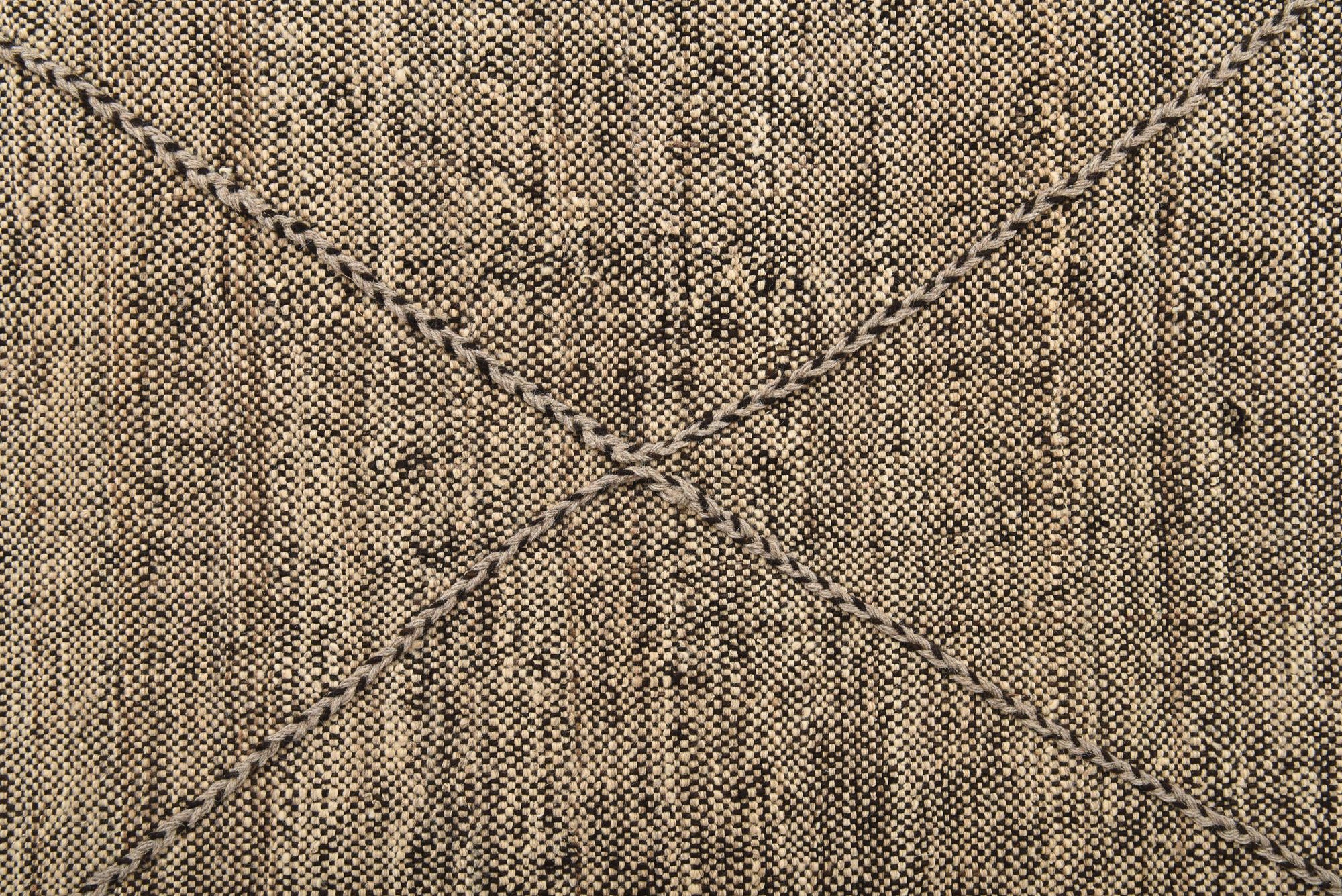 6' 1 x 7' 6 Hand Knotted Moroccan Wool Rug