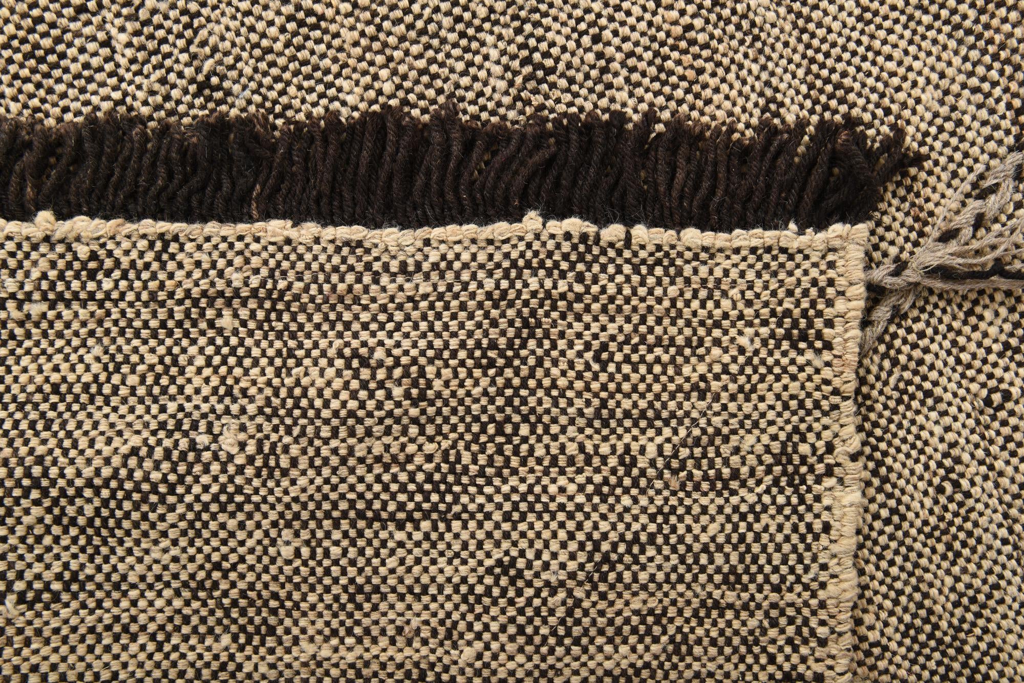 6' 1 x 7' 6 Hand Knotted Moroccan Wool Rug