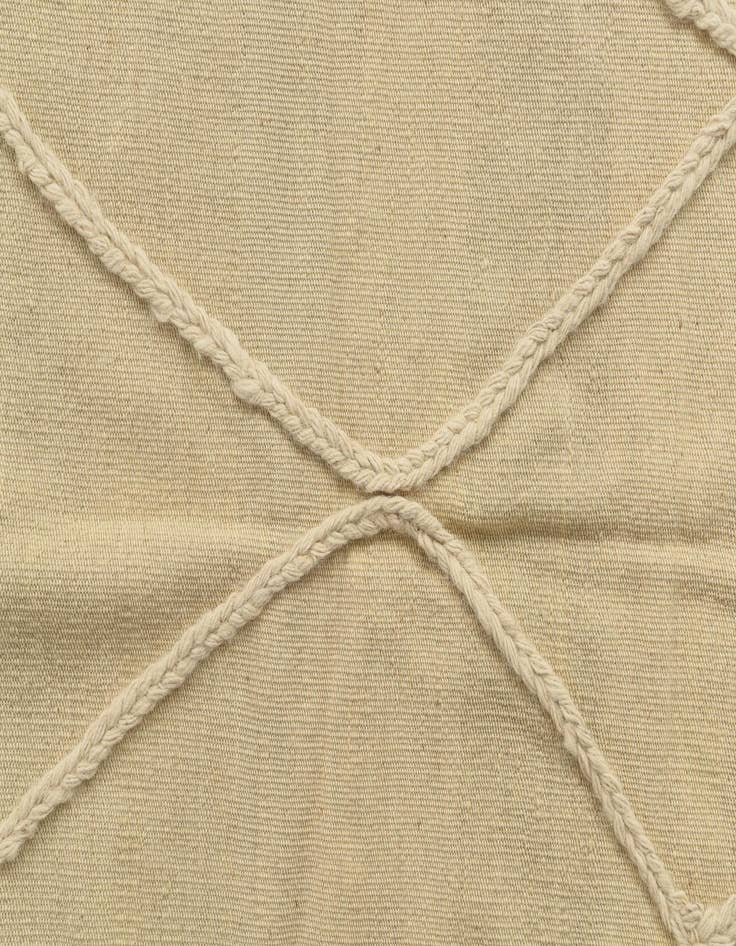 Detail image of 3' 3 x 5' 2  Hand Woven Moroccan Wool Rug