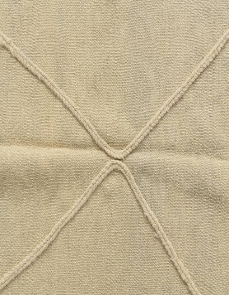 Detail image of 4' 9 x 8' 9  Hand Woven Moroccan Wool Rug