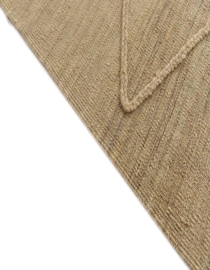 Detail image of 6' 7 x 9' 9  Hand Knotted Moroccan Wool Rug