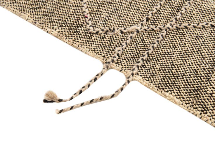 Detail image of 7' x 9' 5 Hand Knotted Moroccan Wool Rug