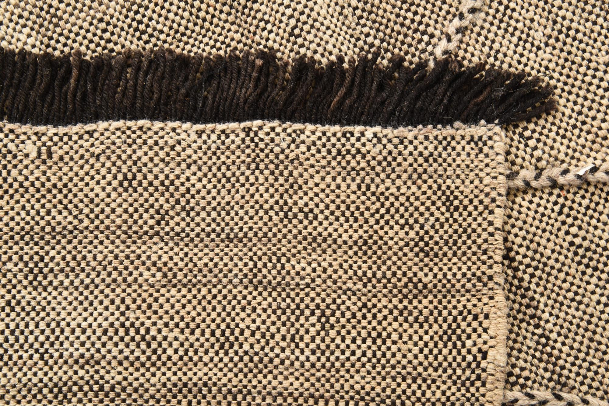 7' x 9' 5 Hand Knotted Moroccan Wool Rug