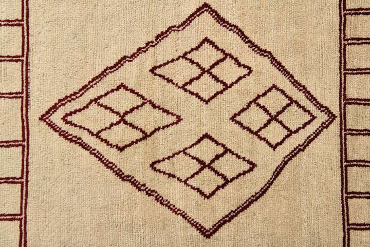 8' x 10' 9 Hand Knotted Moroccan Wool Rug