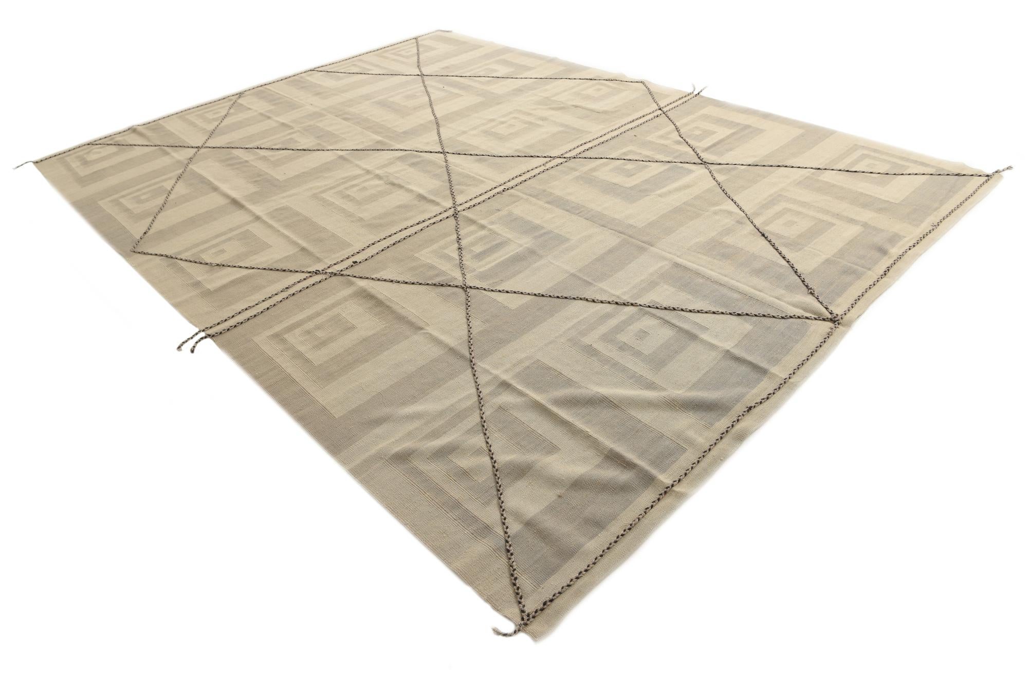 9' 6 x 12' 8 Hand Knotted Moroccan Wool Rug