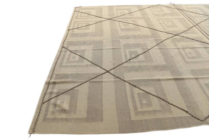 Detail image of 9' 6 x 12' 8 Hand Knotted Moroccan Wool Rug