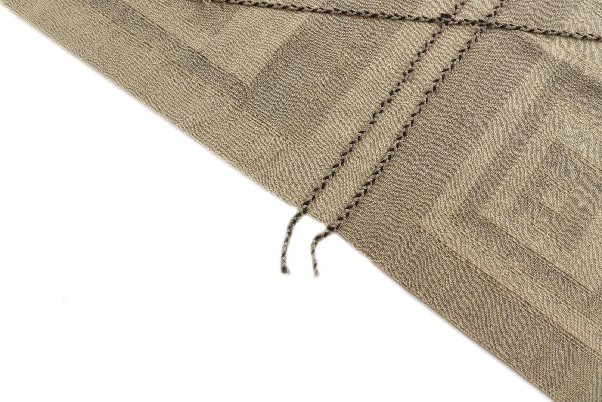 9' 6 x 12' 8 Hand Knotted Moroccan Wool Rug