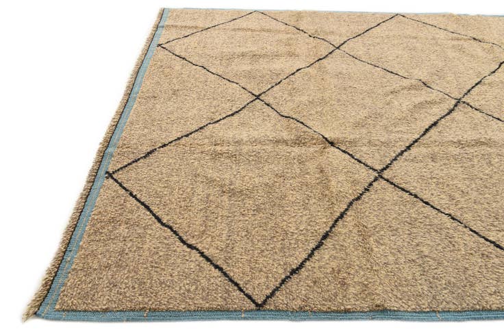 Detail image of 8' x 10' 2 Hand Knotted Moroccan Wool Rug