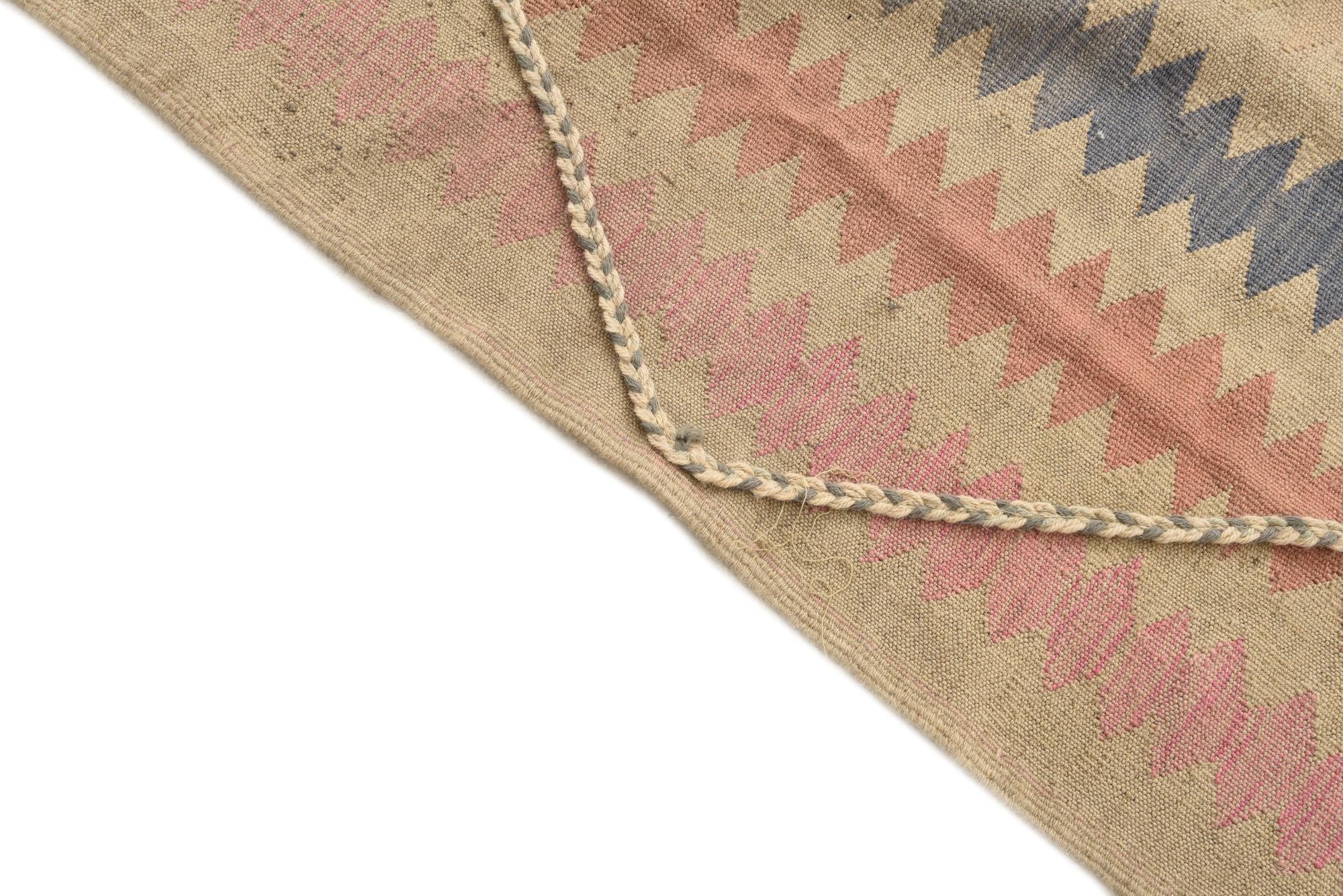 4' 8 x 6' 6 Hand Knotted Moroccan Wool Rug