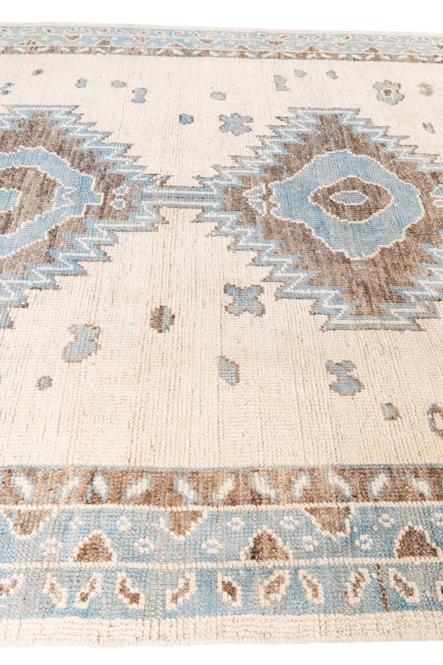 Detail image of 8' x 9' 9 Hand Knotted Moroccan Wool Rug