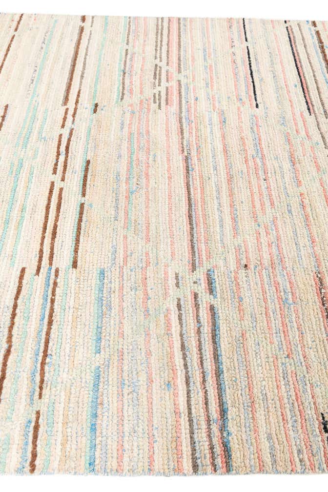 5' 10 x 8' 10 Hand Knotted Moroccan Wool Rug