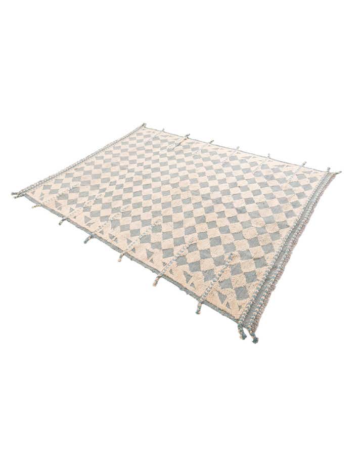 5' 3 x 7' Hand Knotted Moroccan Wool Rug