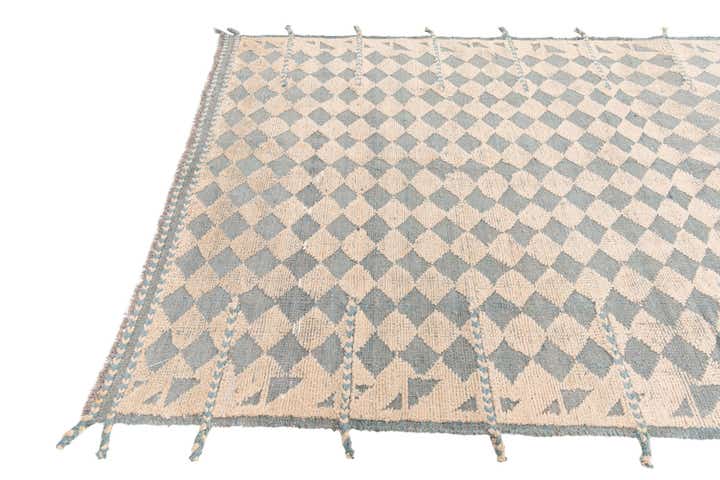 5' 3 x 7' Hand Knotted Moroccan Wool Rug