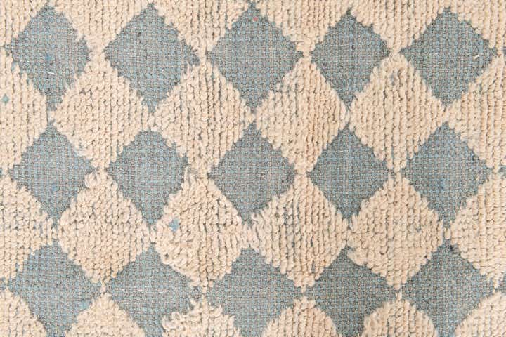 5' 3 x 7' Hand Knotted Moroccan Wool Rug
