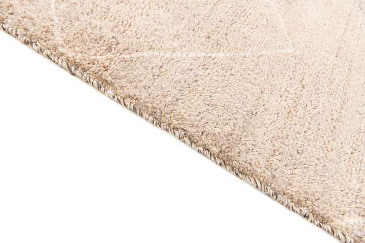 4' 2 x 6' 2 Hand Knotted Moroccan Wool Rug