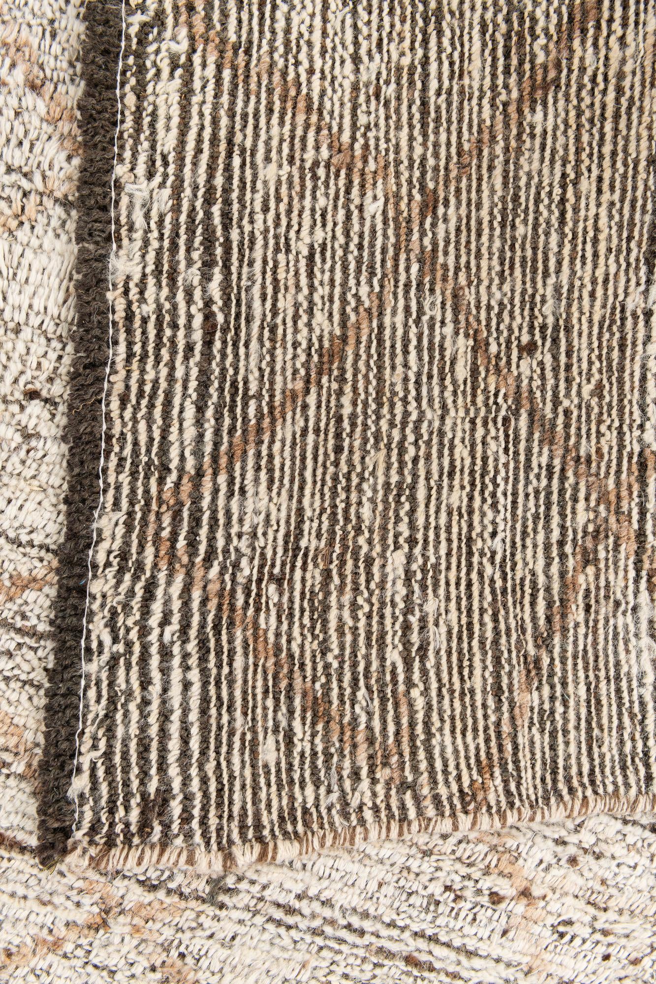 4' 10 x 6' 10 Hand Knotted Moroccan Wool Rug
