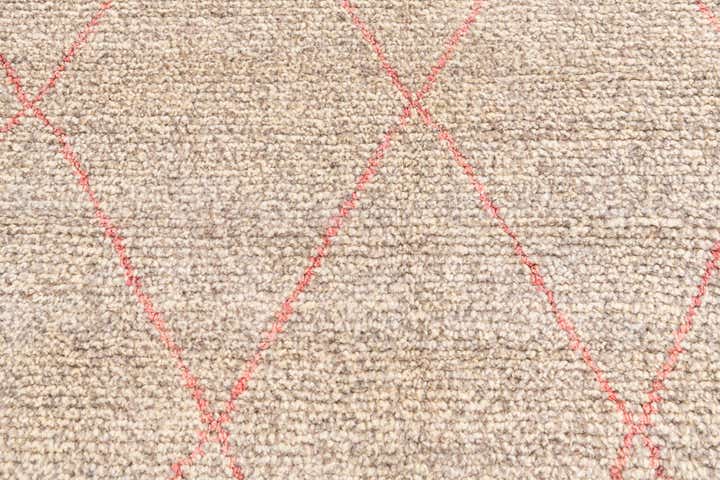 5' 9 x 7' Hand Knotted Moroccan Wool Rug