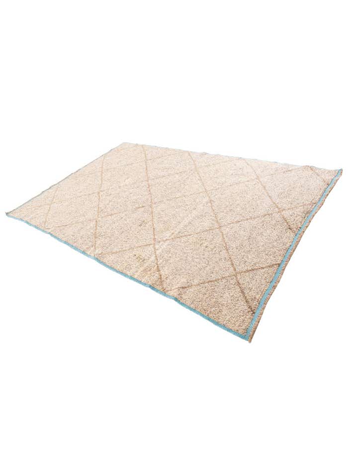 5' 10 x 9' 2 Hand Knotted Moroccan Wool Rug