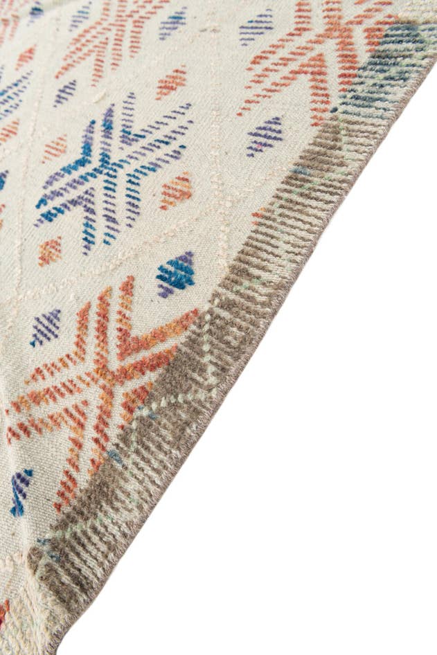 Detail image of 7' 8 x 10' 4 Hand Knotted Moroccan Wool Rug