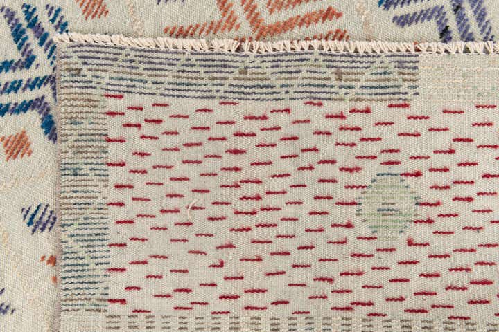 7' 8 x 10' 4 Hand Knotted Moroccan Wool Rug