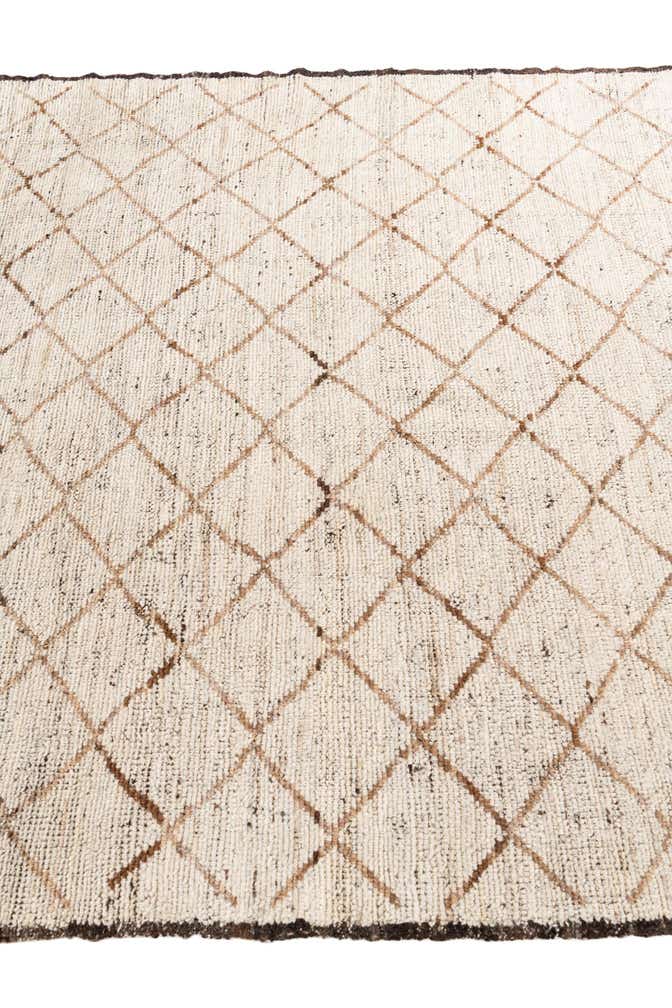 5' 2 x 6' 10 Hand Knotted Moroccan Wool Rug