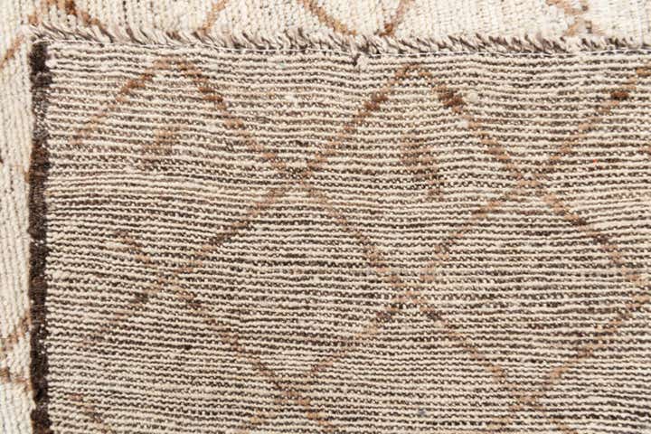 5' 2 x 6' 10 Hand Knotted Moroccan Wool Rug