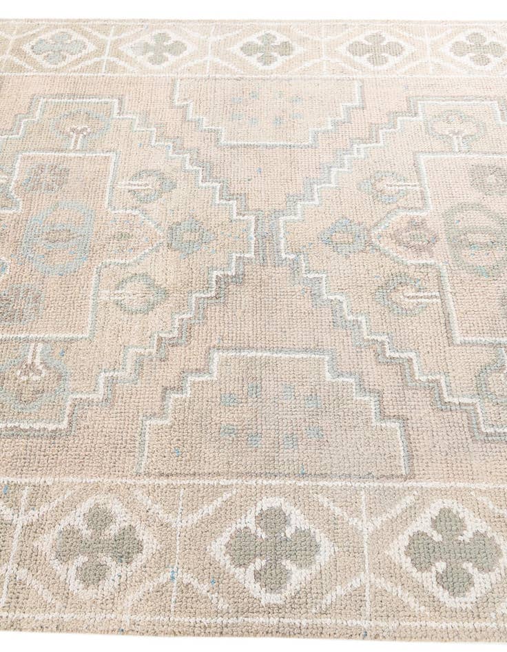 Detail image of 6' x 8' 9 Hand Knotted Moroccan Wool Rug