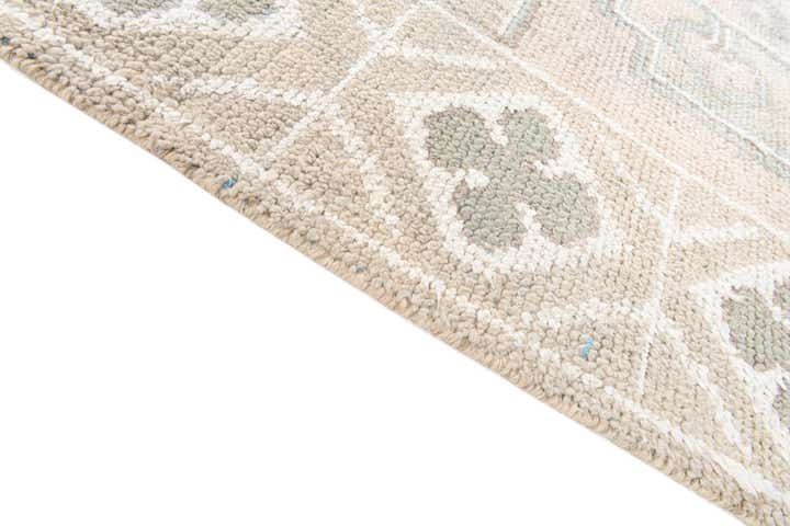 6' x 8' 9 Hand Knotted Moroccan Wool Rug