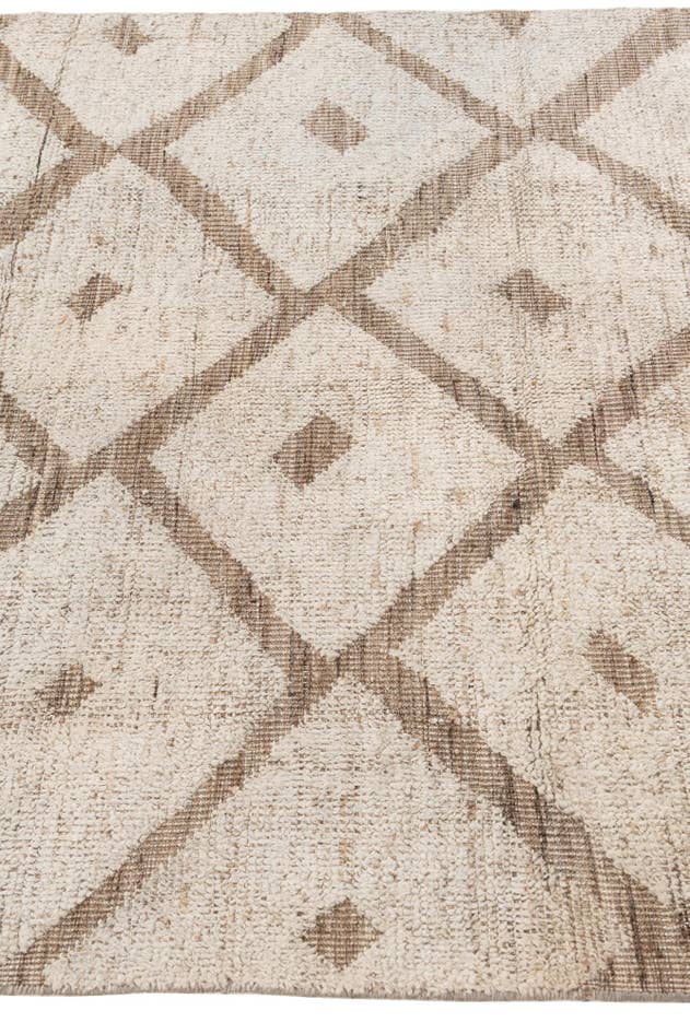 Detail image of 4' 3 x 7' 8 Hand Knotted Moroccan Wool Rug