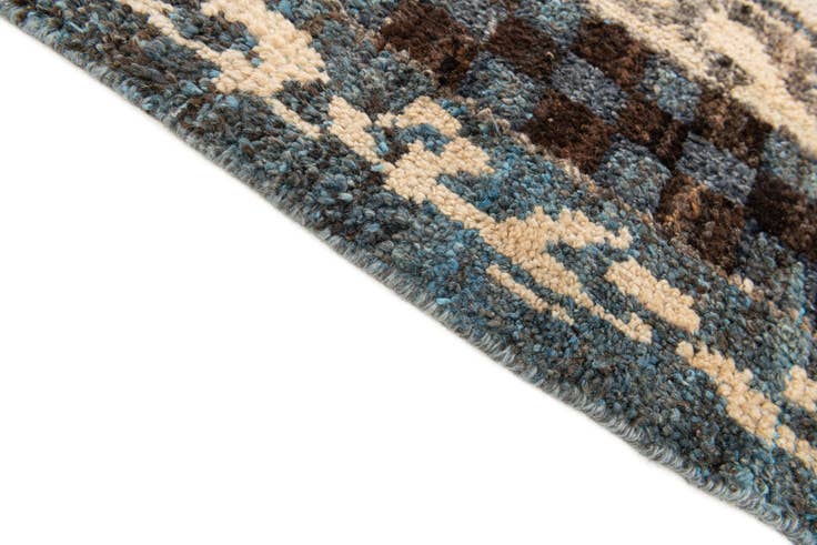 Detail image of 8' x 10' 4 Hand Knotted Moroccan Wool Rug