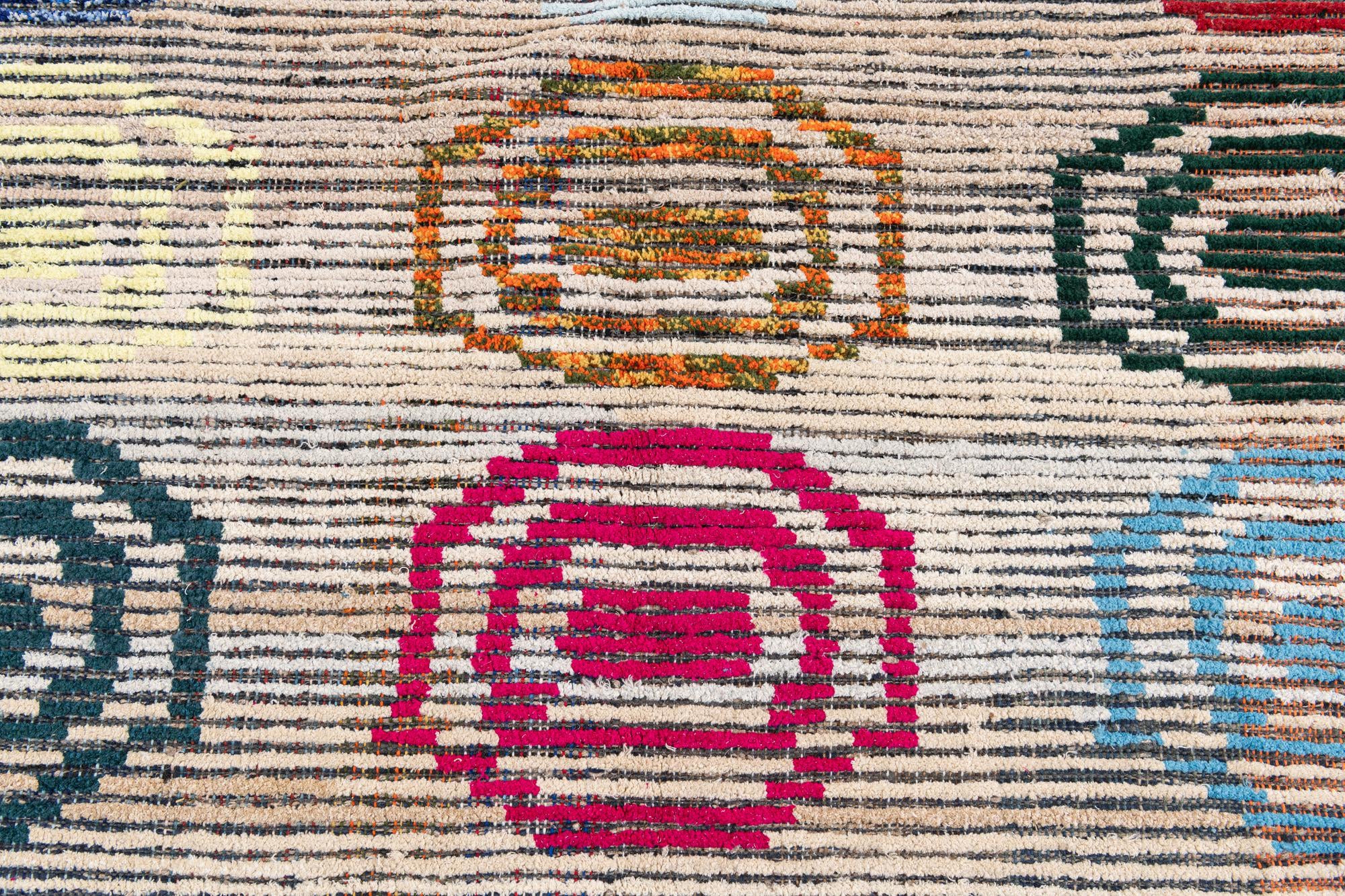 5' 6 x 8' 4 Hand Knotted Moroccan Wool Rug