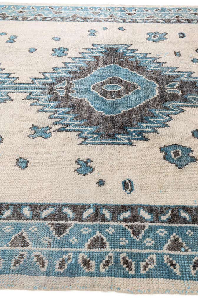 7' 8 x 10' 1 Hand Knotted Moroccan Wool Rug